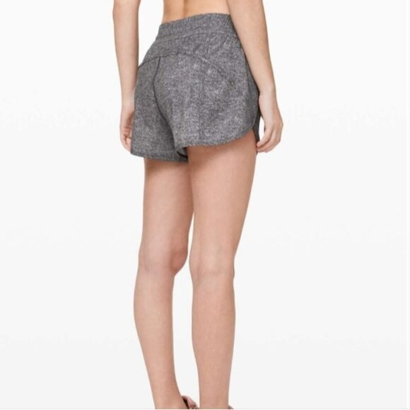 Lululemon Heather Lux Multi Black Tracker Short V Size 12 - Picture 12 of 12